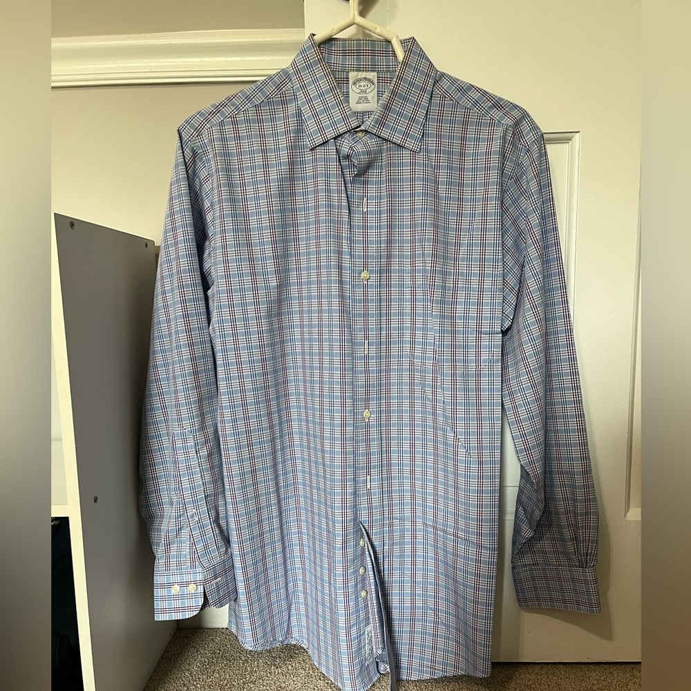 Men’s button down dress shirt
